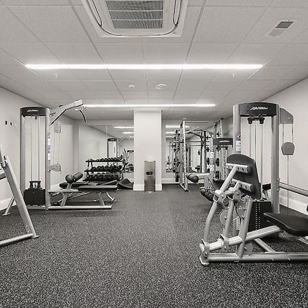 Hostwise Stays - The Washington At Chatham - Free Parking, Private Gym, Skyline Views! Pittsburgh Kültér fotó